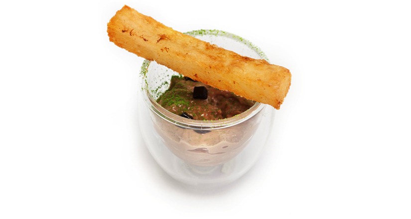 We recently served this ultrasonic fry at a Cooking Lab dinner with bone marrow mousseline.